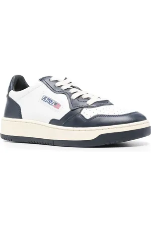 Autry Medalist Low Leather Sneakers