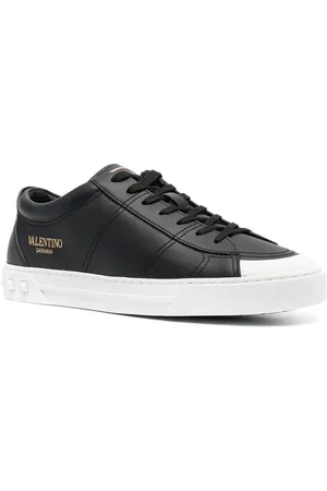 VALENTINO GARAVANI Rockstud Sneakers