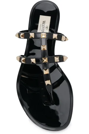 VALENTINO GARAVANI Summer Rockstud Thong Sandals