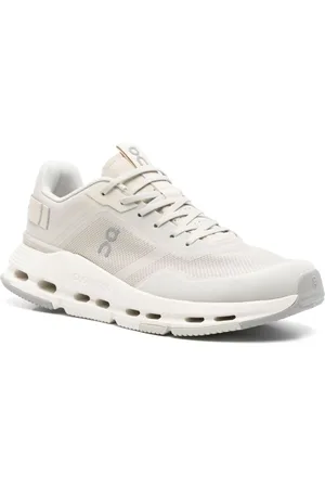 On Running Cloudnova Form 2 Tt Sneakers