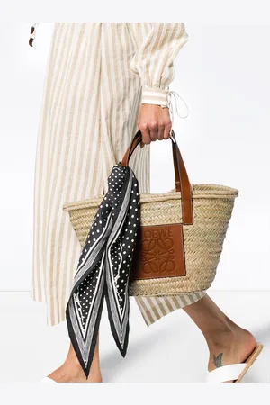 Loewe Basket Medium Rafia Tote