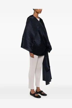 PLEATS PLEASE ISSEY MIYAKE Madame T Pleated Scarf