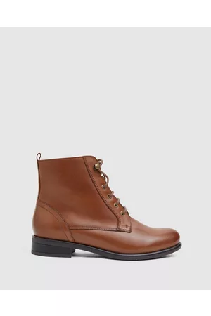 Sandler Badge - Boots Badge