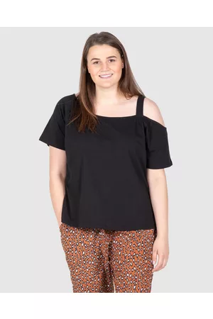 Love Your Wardrobe Asymmetrical One Shoulder Tee - Short Sleeve T-Shirts Asymmetrical One Shoulder Tee