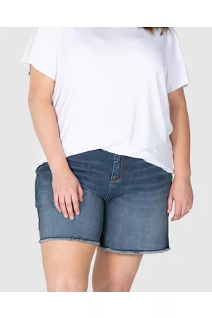Love Your Wardrobe Milah Stretch Denim Short - Denim Milah Stretch Denim Short