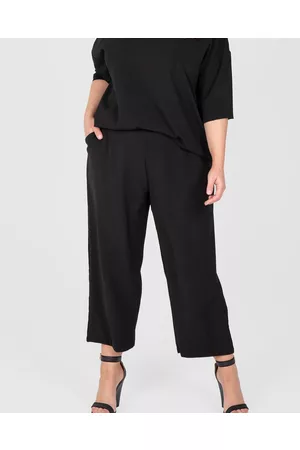Love Your Wardrobe Livia Crop Straight Leg Pants - Pants Livia Crop Straight Leg Pants