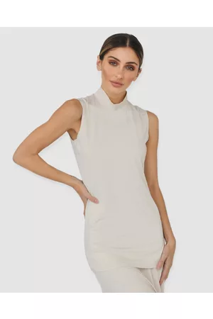 MOD SQUAD Luxe Sleeveless Top Base Layer - Tops Luxe Sleeveless Top Base Layer