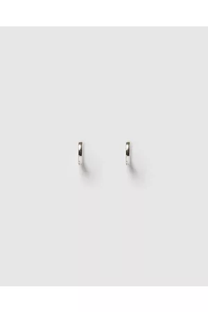 Izoa Staple Huggie Earrings - Jewellery Staple Huggie Earrings