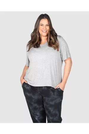 Love Your Wardrobe Kelly Dipped Hem T shirt - Short Sleeve T-Shirts Kelly Dipped Hem T-shirt