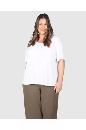 Love Your Wardrobe Kelly Dipped Hem T shirt - Short Sleeve T-Shirts Kelly Dipped Hem T-shirt