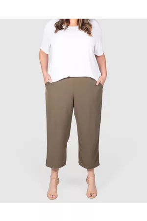 Love Your Wardrobe Emma Crop Straight Leg Pants - Pants Emma Crop Straight Leg Pants
