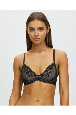 Victoria's Secret Lightly Lined T-Shirt Bra in Black with Gold Logo Straps,  Women's Fashion, New Undergarments & Loungewear on Carousell