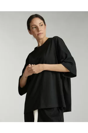 Cloth & Co. The Boyfriend Tee - Tops The Boyfriend Tee