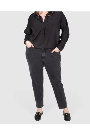 Love Your Wardrobe Gabby Stretch Jeans - Mom Jeans Gabby Stretch Jeans