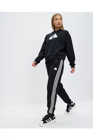 adidas - Women's Joggers - 155 products 