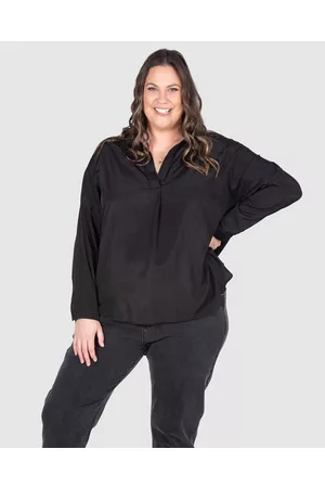 Love Your Wardrobe Iris Soft Placket Shirt - Shirts & Polos Iris Soft Placket Shirt