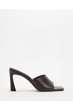 Kelsey Block-Heel Pumps - Chocolate Embossed Leather