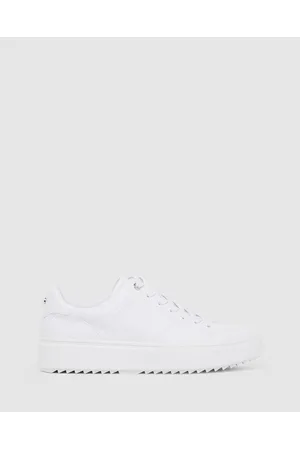 Nine West Driven - Flats Driven