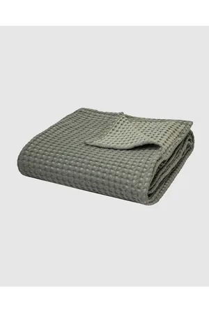 Bambury Endor Throw Sage - Home Endor Throw Sage