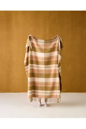 Linen House Devonshire Wool Throw - Home Devonshire Wool Throw