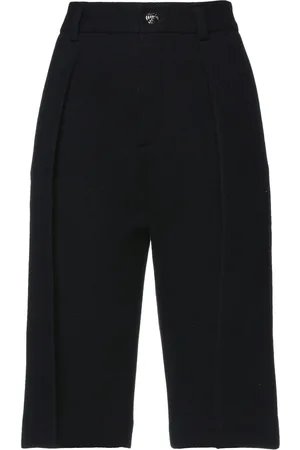 We11 Done Shorts & Bermuda Shorts