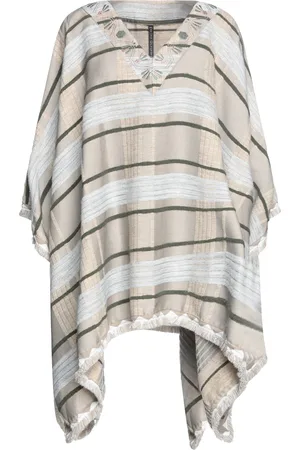 Manila Grace Capes