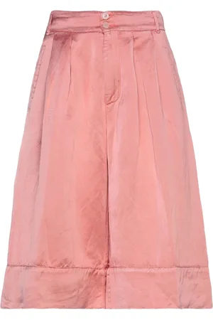 MYTHS Shorts & Bermuda Shorts