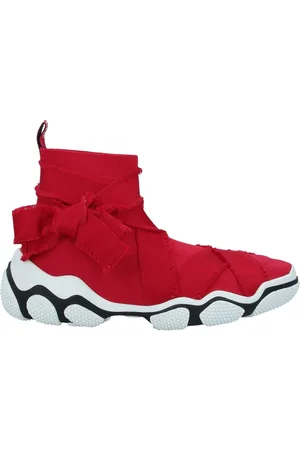 RED(V) Sneakers