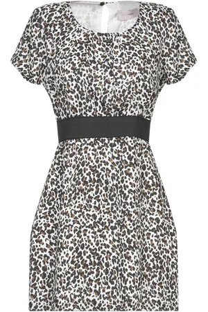Kaos Mini dresses