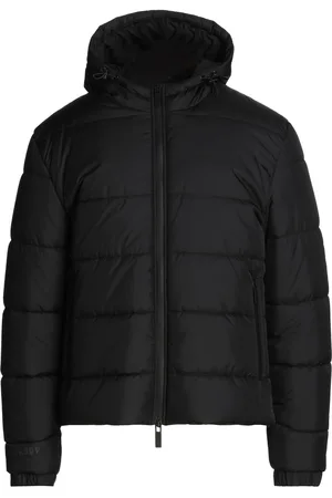 44 Label Group Puffers