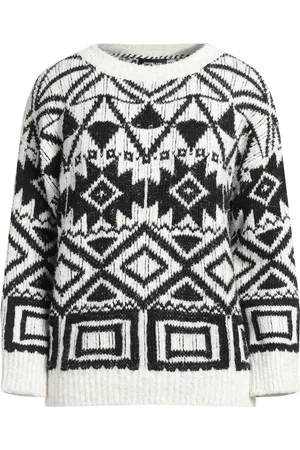 ANNECLAIRE Sweaters