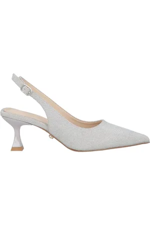 Twenty Fourhaitch Pumps
