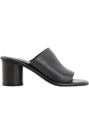 8 Sandals