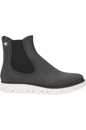 RED(V) Ankle boots