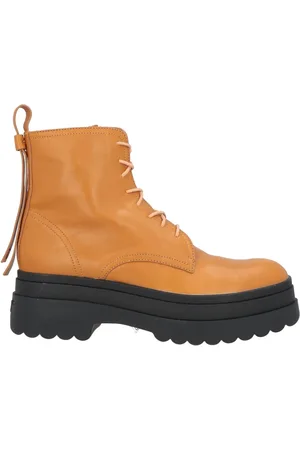 RED(V) Ankle boots