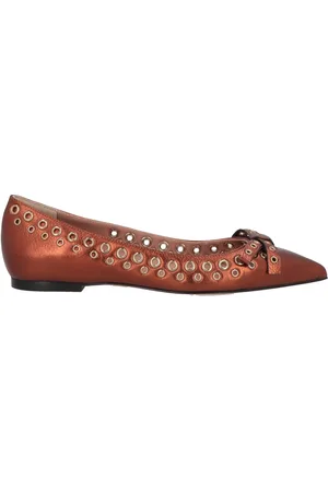 RED(V) Ballet flats