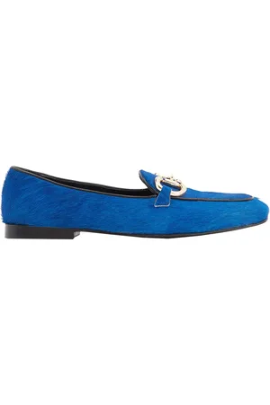 8 Loafers