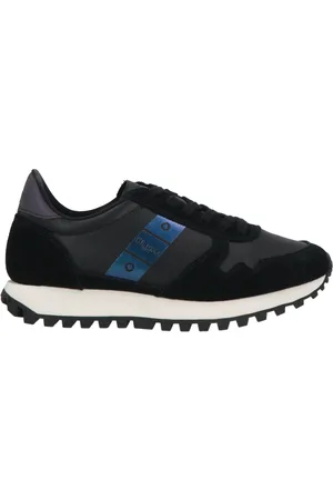 Blauer Sneakers