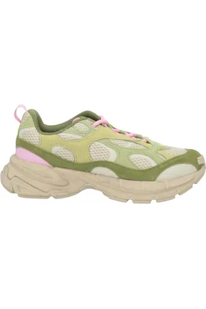 PUMA Sneakers