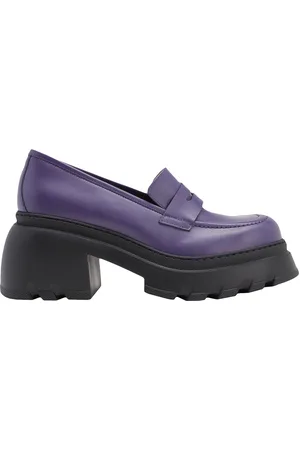 8 Loafers