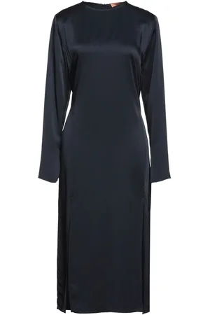 The Andamane Midi dresses