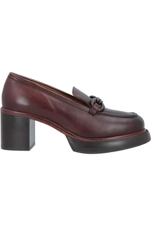 Emanuélle vee Loafers
