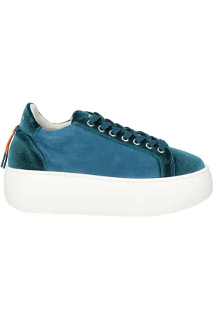 Barracuda Sneakers