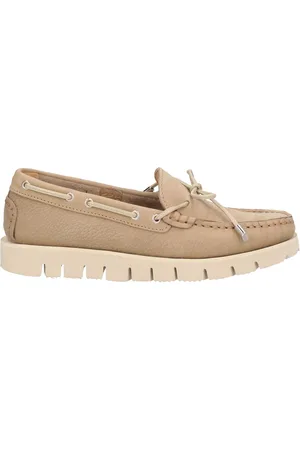 Boomerang Loafers