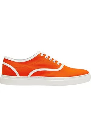 8 Sneakers