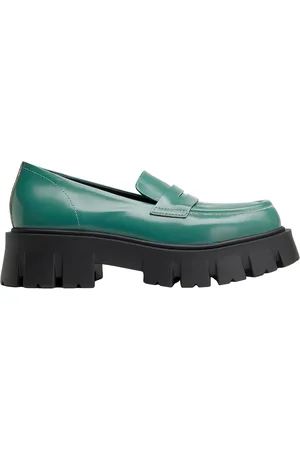 8 Loafers
