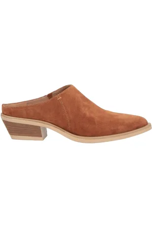 carmens Mules & Clogs