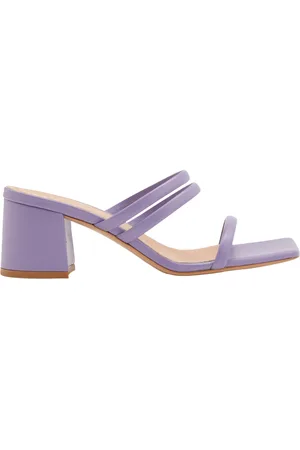 8 Sandals