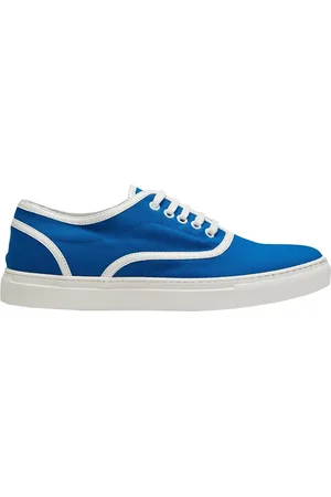 8 Sneakers