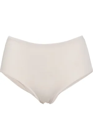 AKEP Briefs